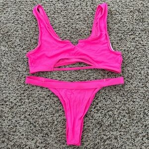 hot pink bikini for summer